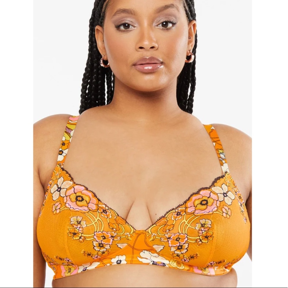 Savage x Fenty Mod Poppy Lace Bralette Flower Popp